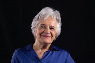 Victoria Camps, escritora, sobre la felicidad: "Ni recetas fáciles ni cuestión de fórmula ni consignas: la felicidad es una cuestión de esfuerzo y aprendizaje constante" | FM Avenida