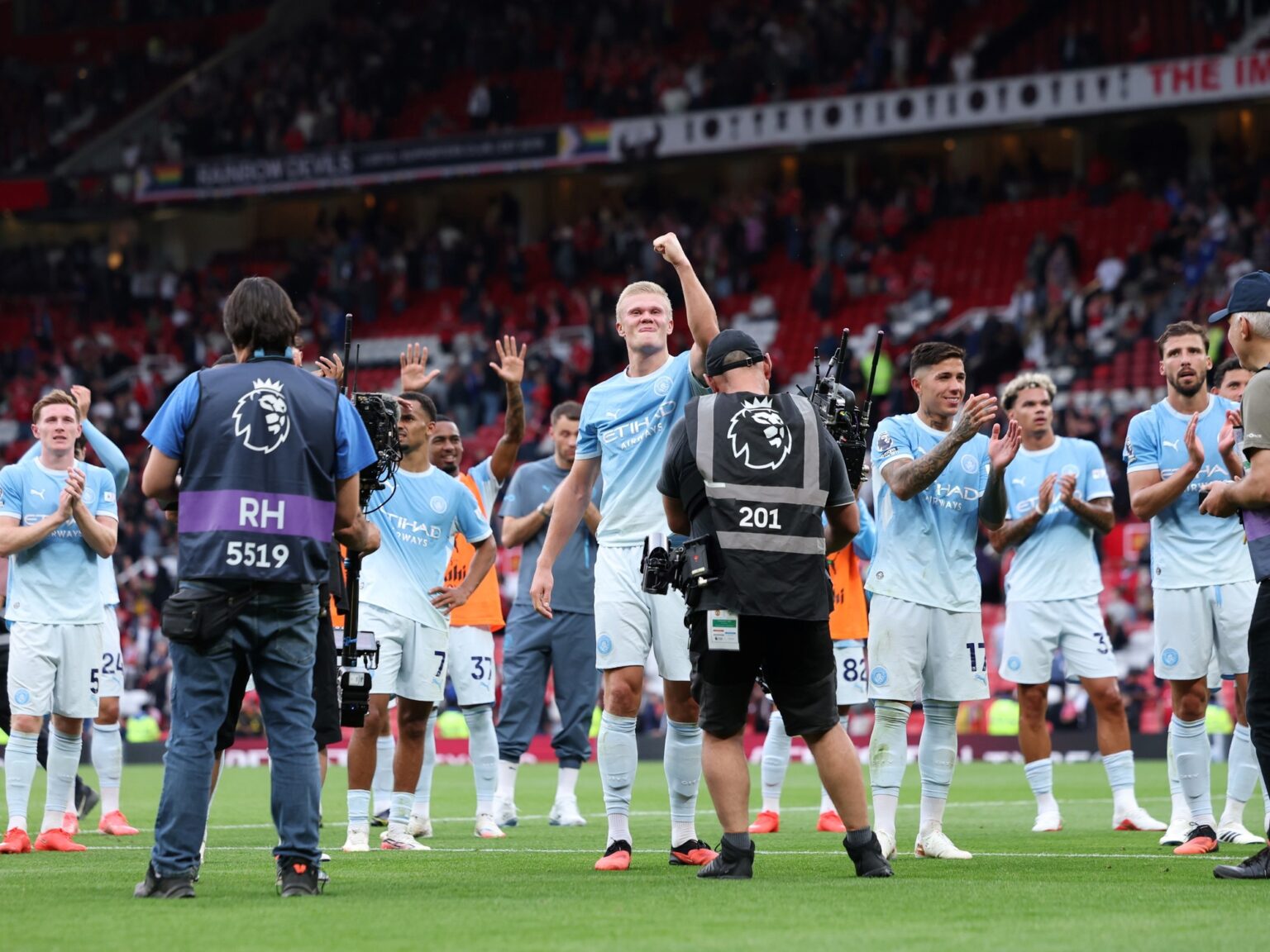 ¿Fuga de estrellas en el Manchester City?: el club se defiende pero en Inglaterra advierten que sus figuras podrían irse libres | FM Avenida